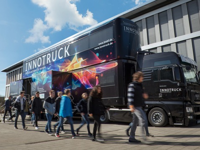 Titelbild für Beitrag: Der InnoTruck kommt ans ELG